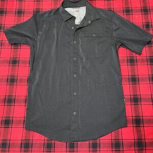 #29 black stripe button up t-shirt-s-Swiss tech -men’s 